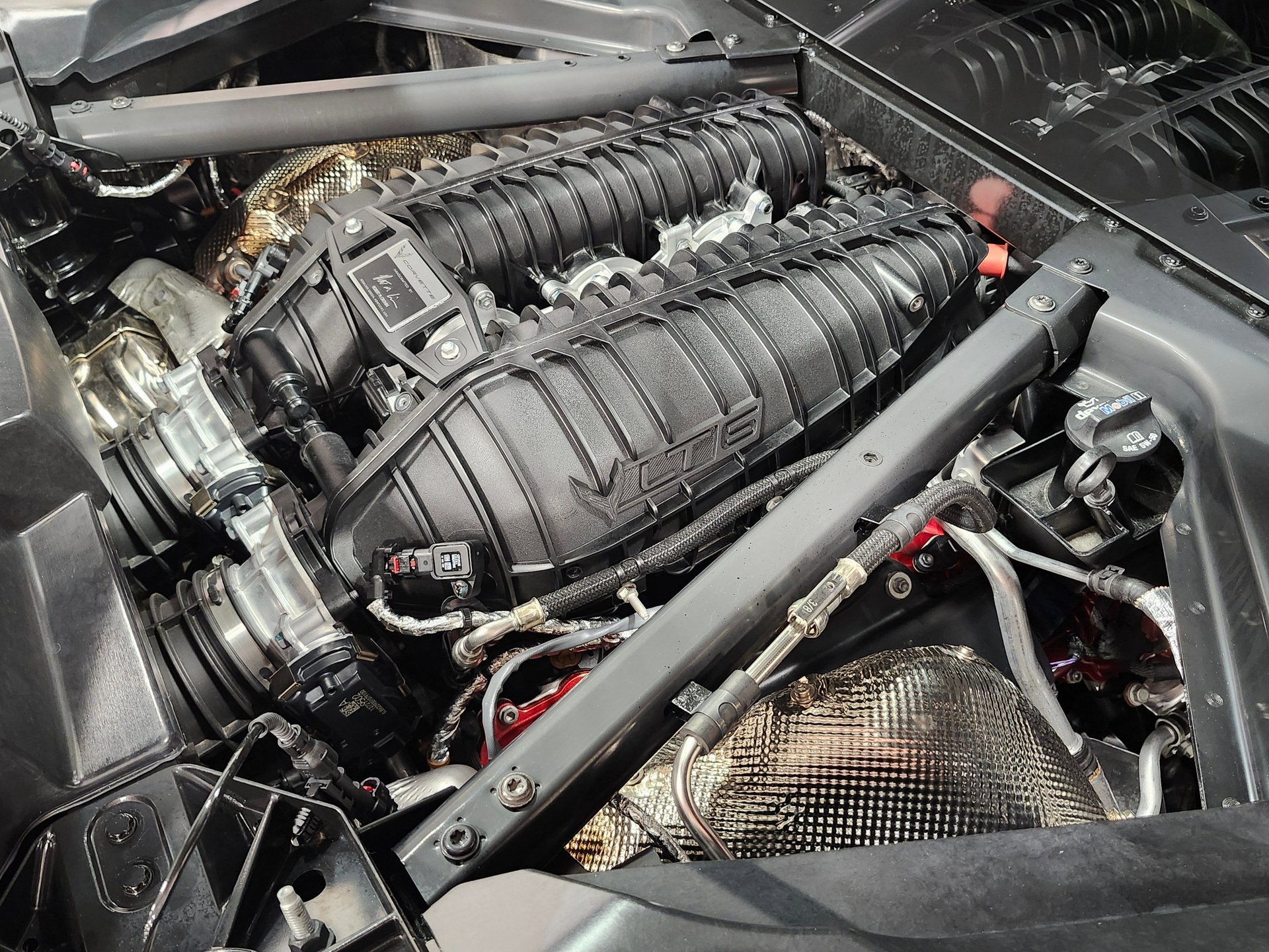 Used 2023 Chevrolet Corvette Z06 w/ Z07 Performance Package image 11