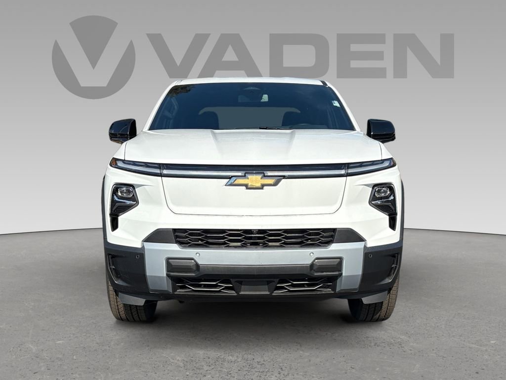 New 2025 Chevrolet Silverado EV LT image 25