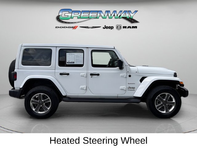 Used 2022 Jeep Wrangler Unlimited Sahara w/ Cold Weather Group AWD/4WD image 6