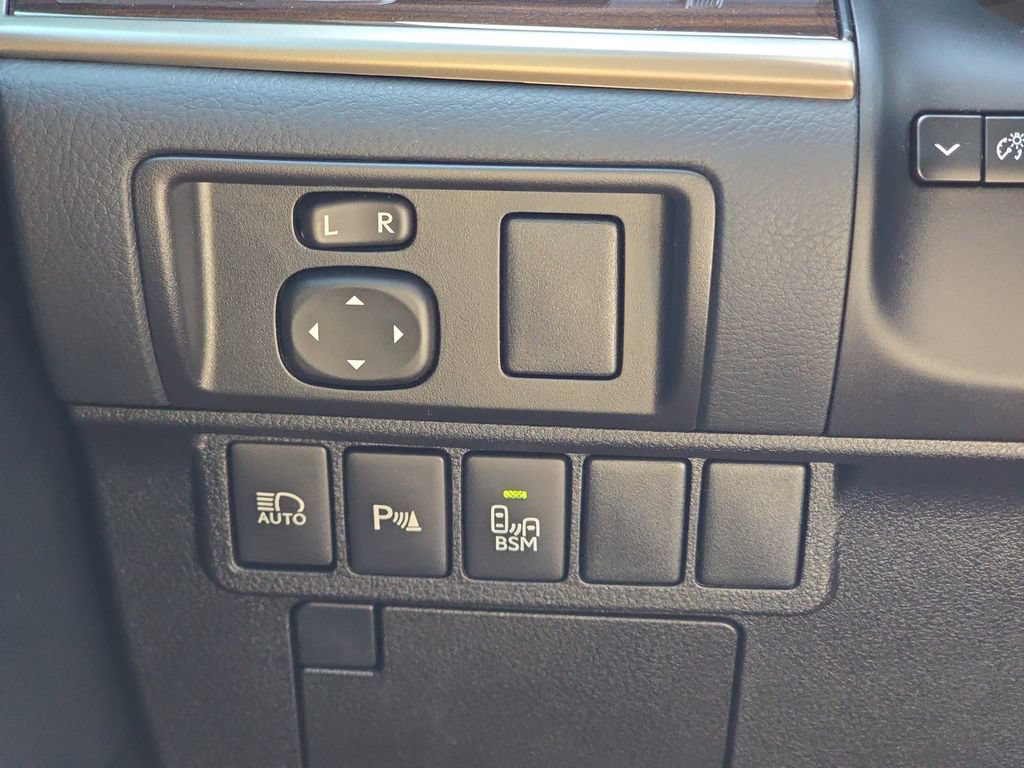 Used 2018 Lexus ES 350 w/ Luxury Package w/Wood Trim FWD image 27