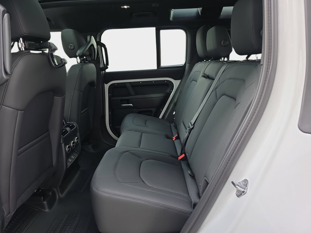 New 2026 Land Rover Defender 110 S AWD/4WD image 13