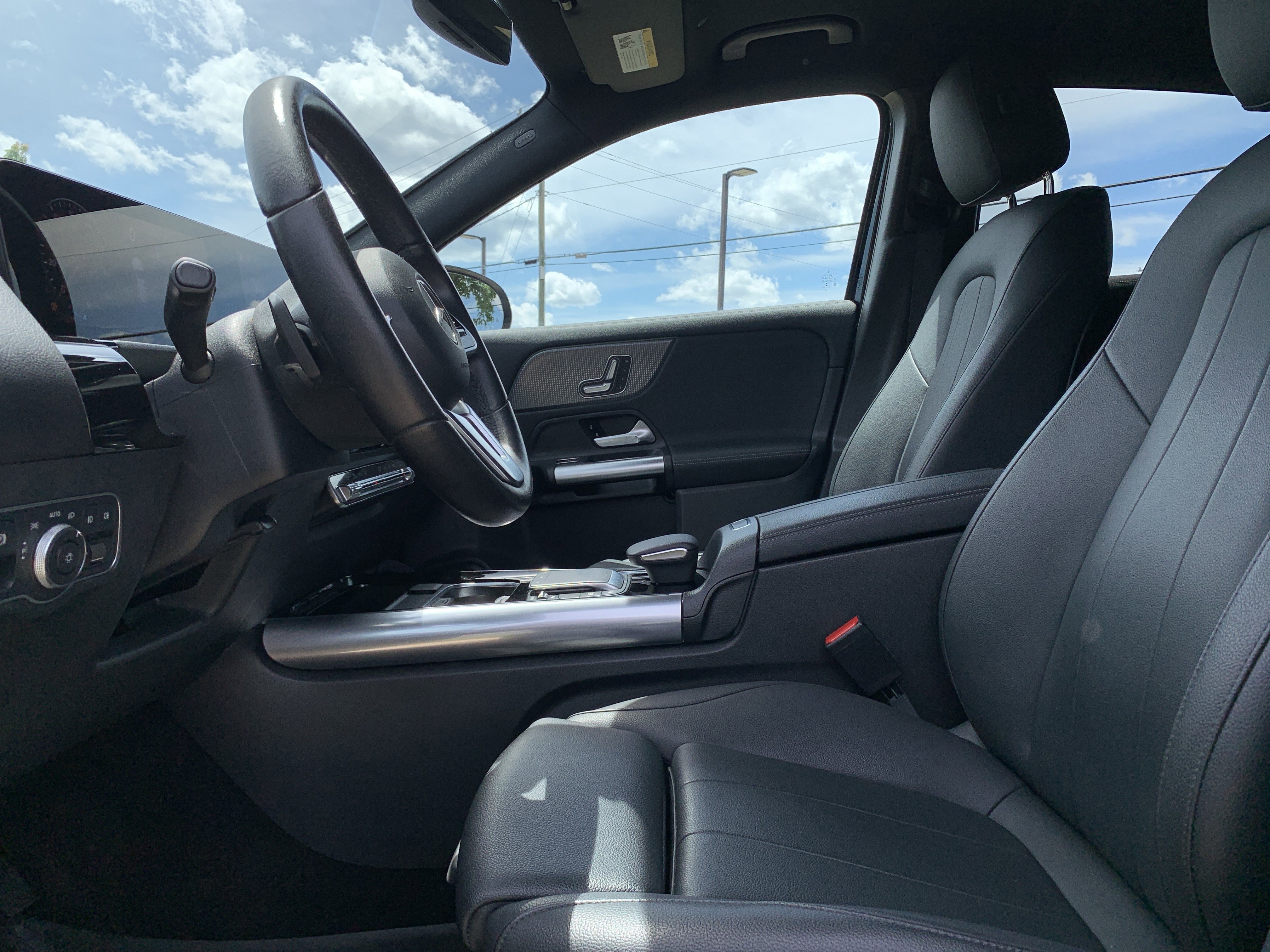 Used 2023 Mercedes-Benz GLA 250 image 16