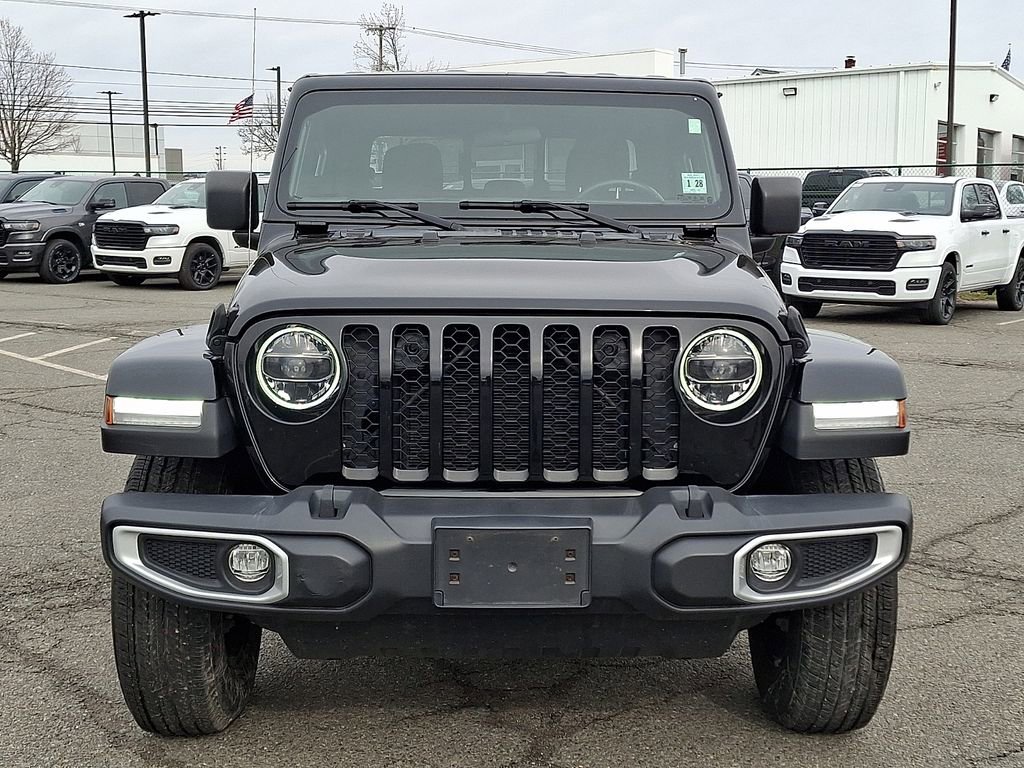 Used 2022 Jeep Gladiator Sport AWD/4WD image 5