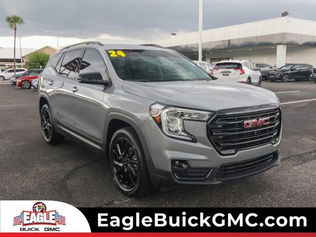 Used 2024 GMC Terrain SLT w/ Infotainment Package II AWD/4WD image 1