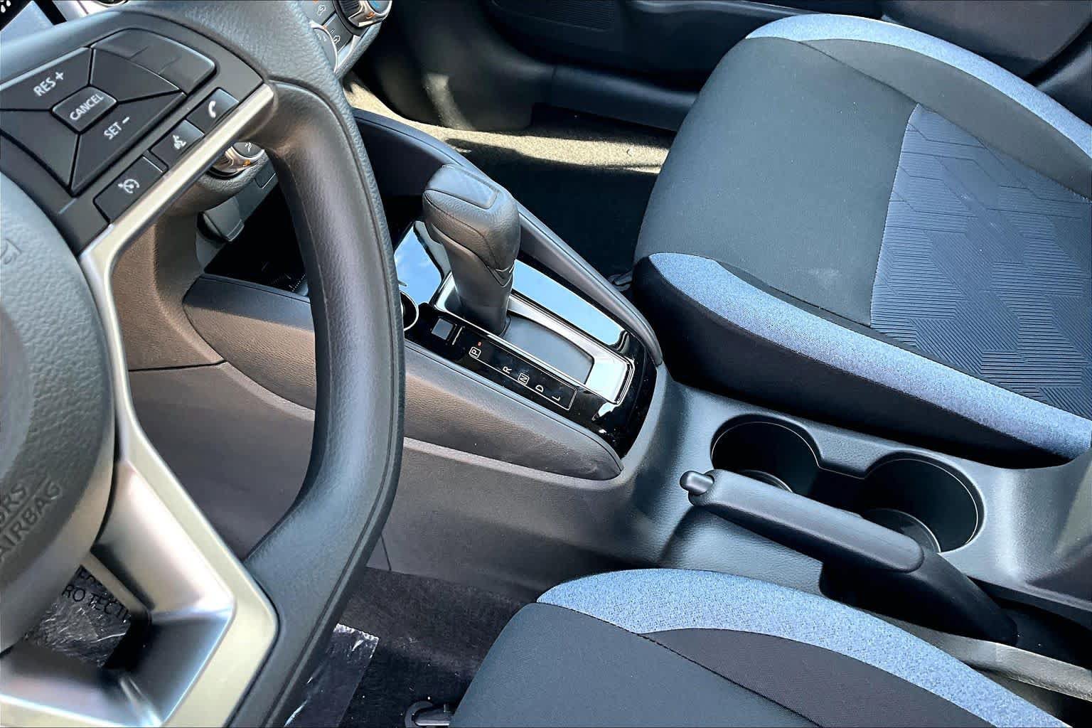 New 2025 Nissan Versa SV w/ Trunk Package FWD image 11