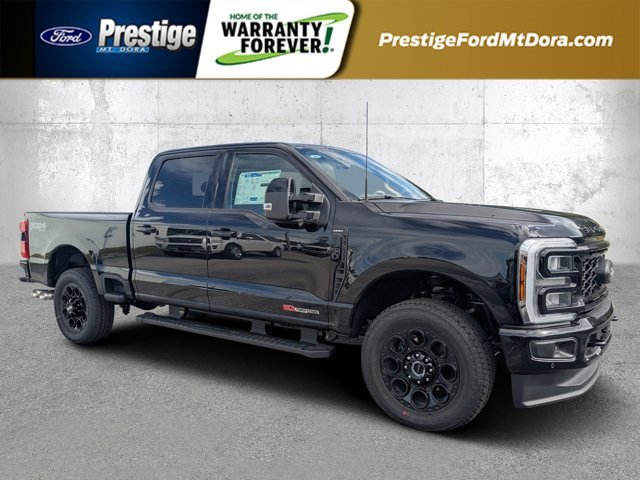 New 2026 Ford F350 Lariat w/ Black Appearance Package