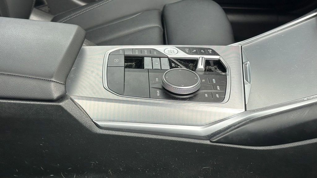 Used 2023 BMW 330i Sedan w/ M Sport Package RWD image 6