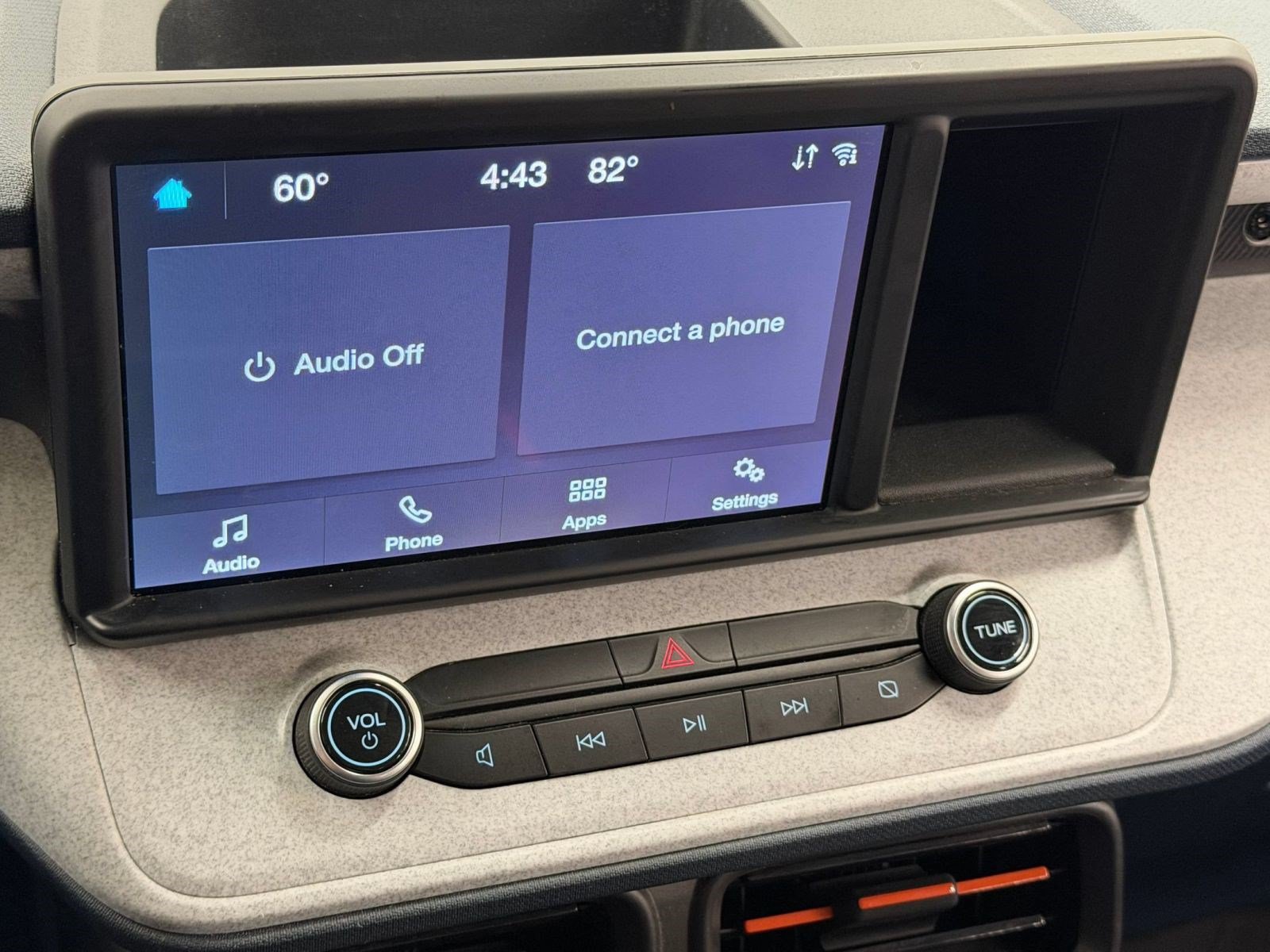 Used 2022 Ford Maverick XLT FWD image 18