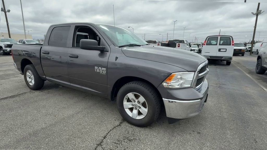 Used 2022 RAM 1500 Classic SLT RWD image 2