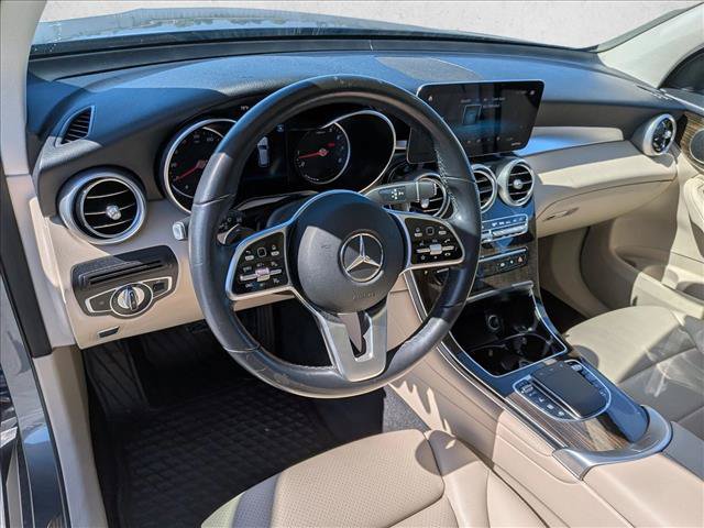 Used 2021 Mercedes-Benz GLC 300 4MATIC image 9