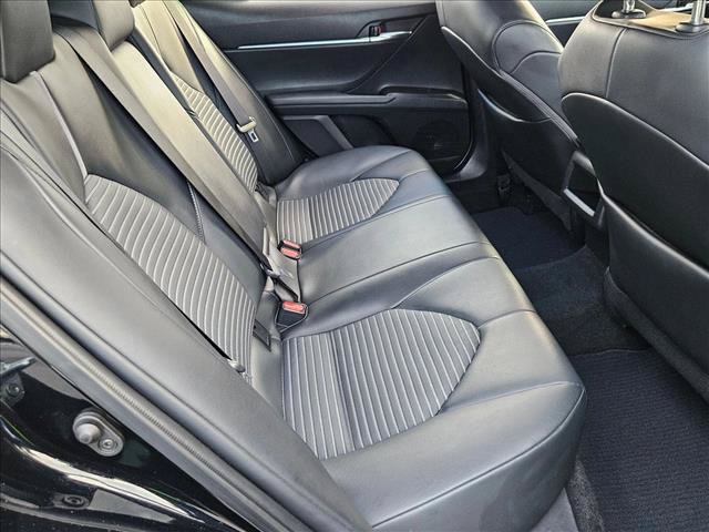 Used 2022 Toyota Camry SE FWD image 18