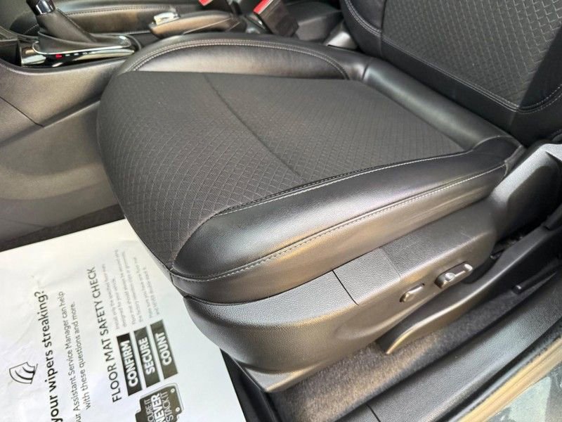 Used 2017 Buick Encore Preferred image 17