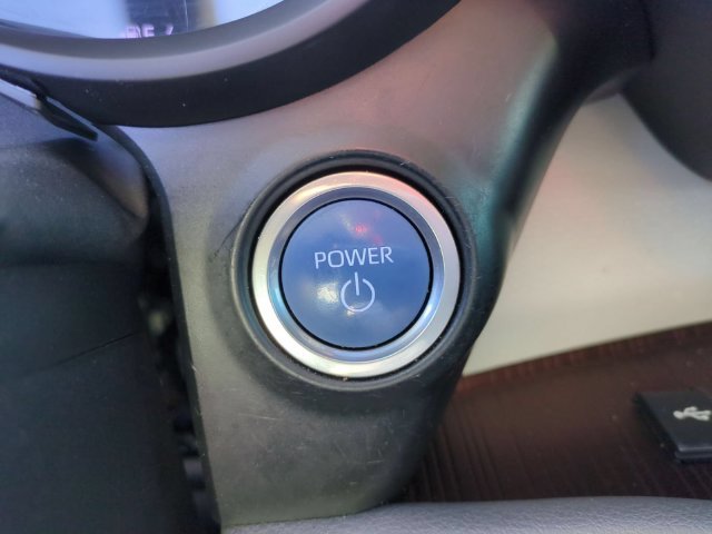 Used 2022 Toyota Sienna XLE AWD/4WD image 22
