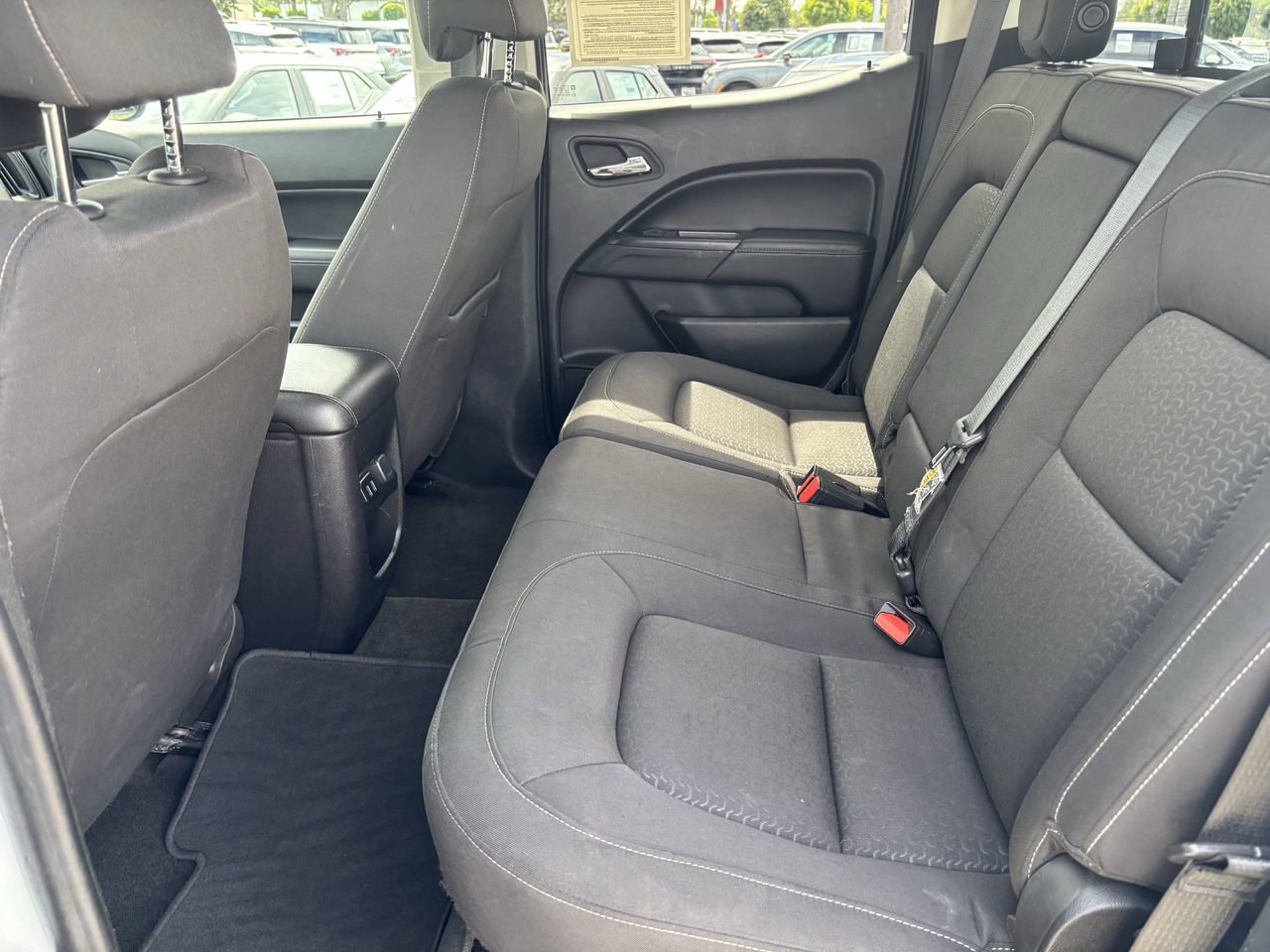 Used 2016 GMC Canyon SLE w/ SLE Convenience Package image 17