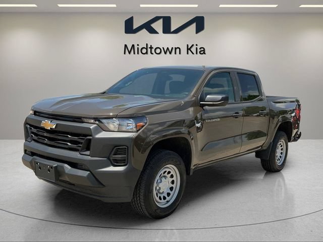 Used 2023 Chevrolet Colorado W/T RWD image 7