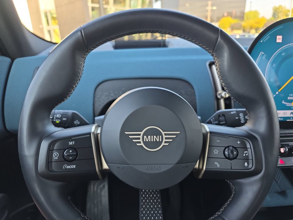 Used 2025 MINI Cooper Countryman S AWD/4WD image 18