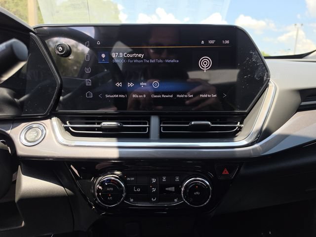 New 2026 Chevrolet Trax ACTIV w/ Driver Confidence Package FWD image 24