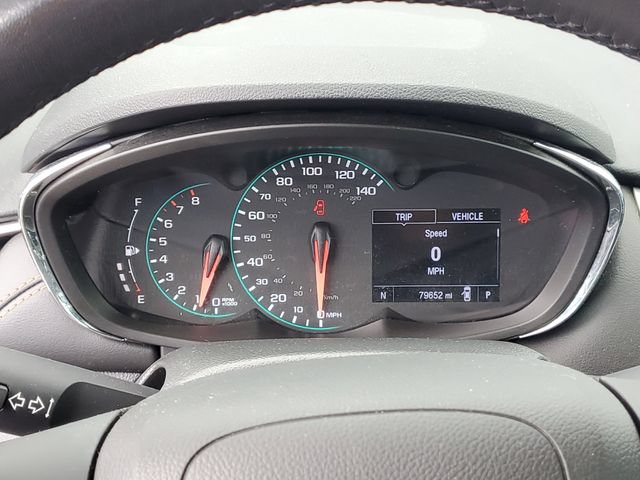 Used 2020 Chevrolet Trax LT w/ LT Convenience Package AWD/4WD image 19