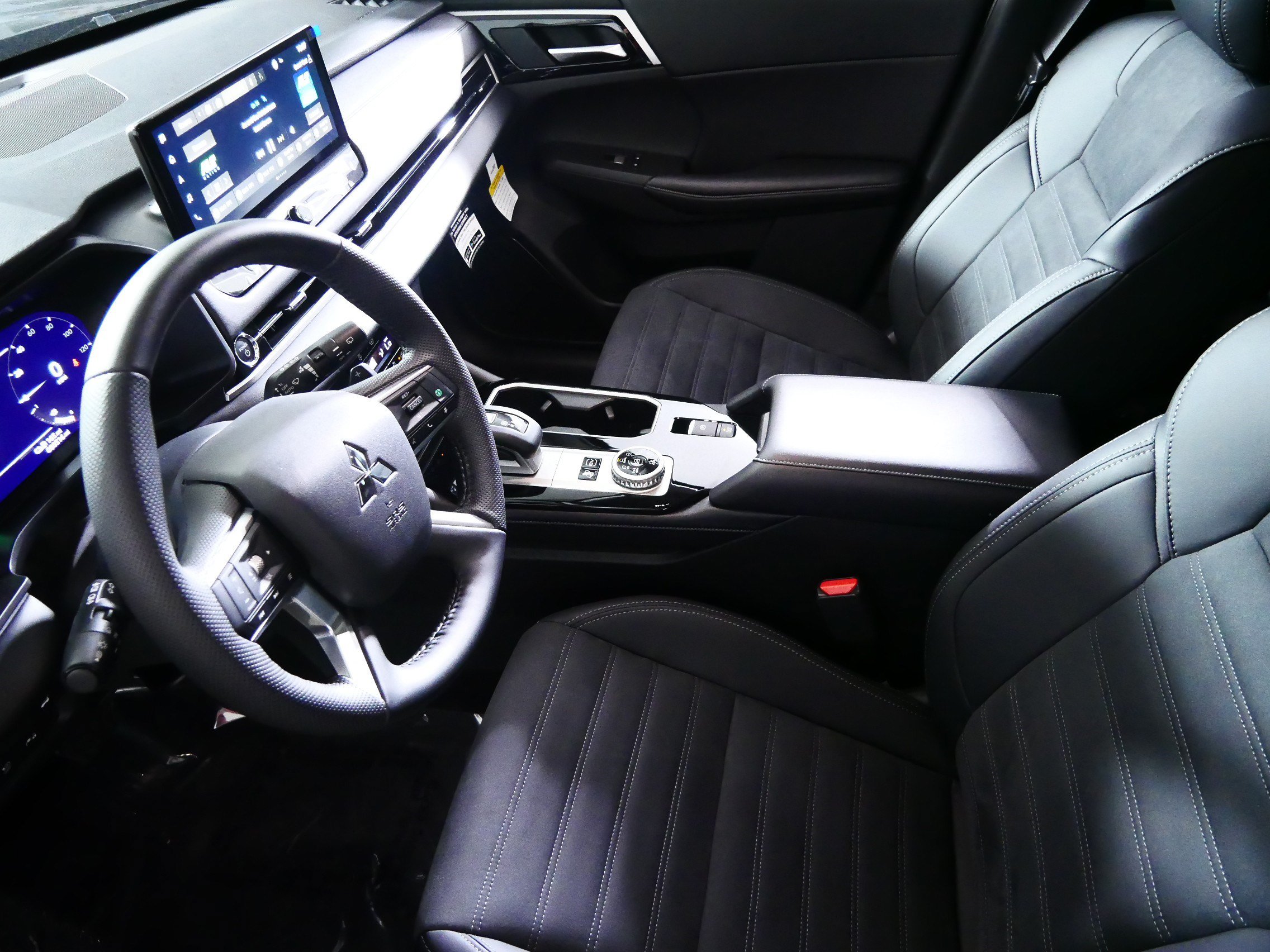 New 2026 Mitsubishi Outlander SE AWD/4WD image 4
