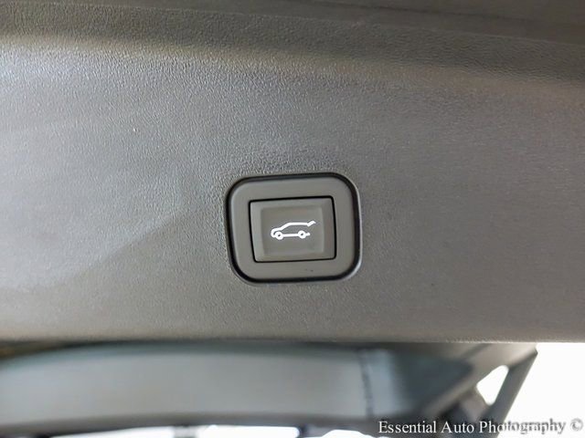 New 2026 Cadillac Vistiq Luxury w/ LPO, Floor Liner Package AWD/4WD image 21