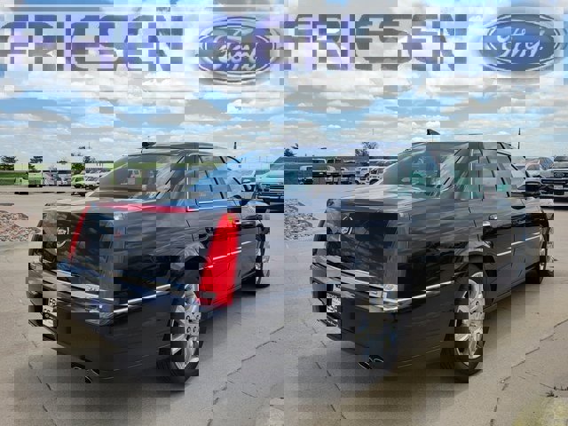 Used 2010 Cadillac DTS Platinum image 7