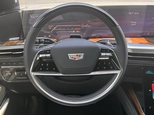 New 2026 Cadillac Escalade ESV Platinum Luxury w/ LPO, Radiant Package AWD/4WD image 12