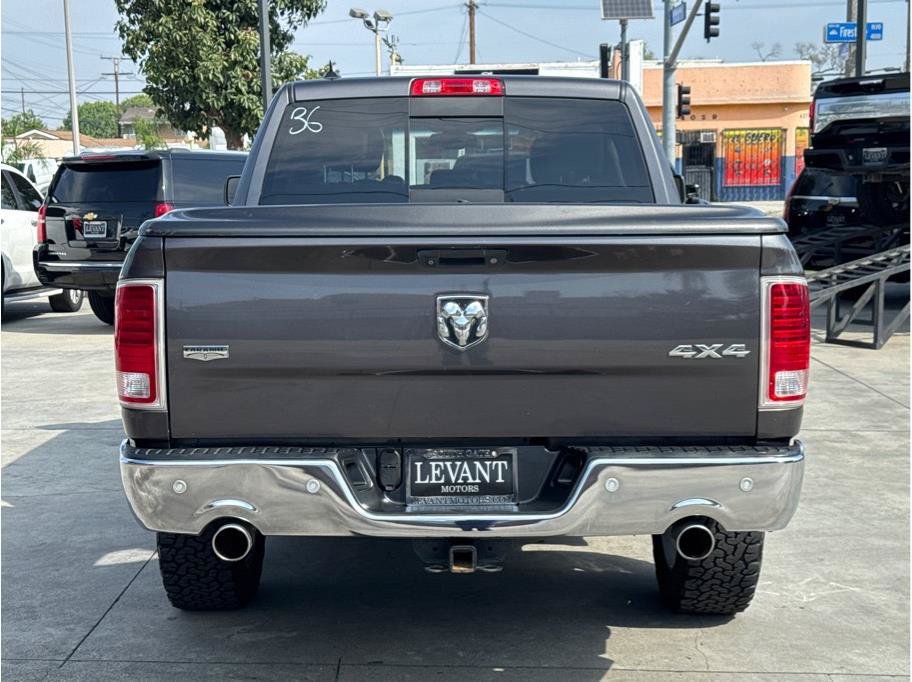 Used 2014 RAM 1500 Laramie w/ Convenience Group AWD/4WD image 9