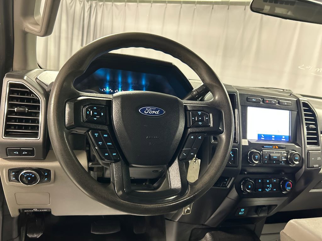 Used 2020 Ford F350 XLT w/ FX4 Off-Road Package AWD/4WD image 13