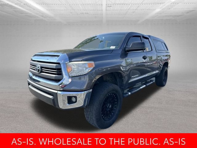 Used 2015 Toyota Tundra SR5 w/ TRD Off Road Package AWD/4WD image 4