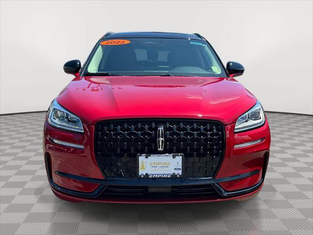 Used 2023 Lincoln Corsair Reserve w/ Equipment Group 201A AWD/4WD image 8