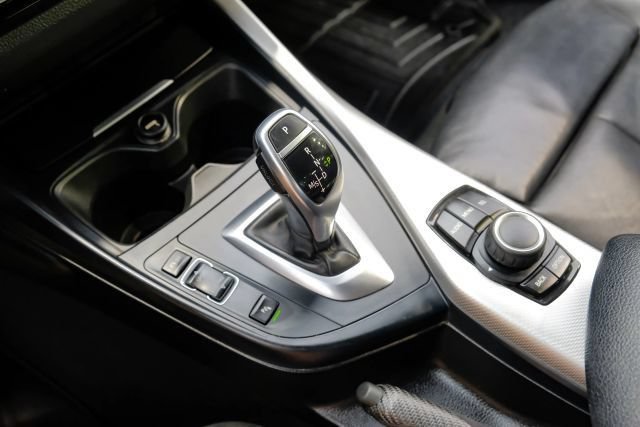 Used 2015 BMW M235i Coupe RWD image 27