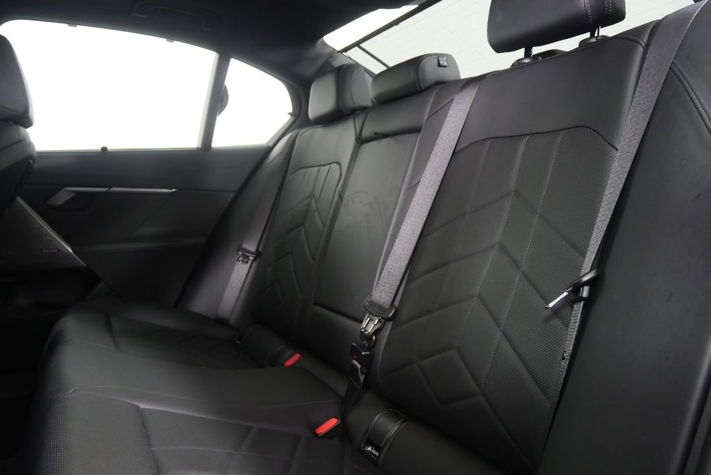 Certified 2025 BMW 540i xDrive image 14