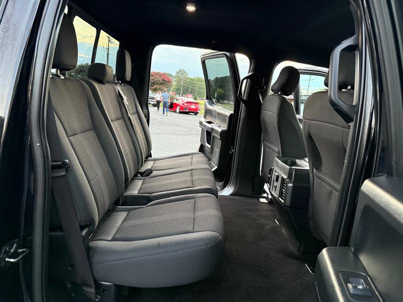 Used 2016 Ford F150 XLT w/ Equipment Group 302A Luxury AWD/4WD image 18