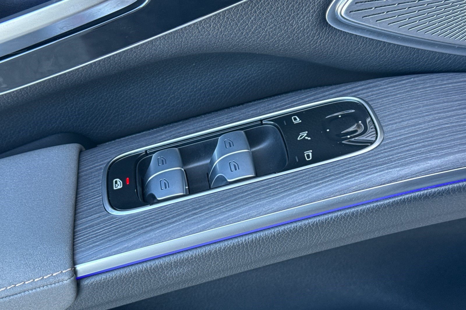 Certified 2024 Mercedes-Benz EQS 450+ SUV image 14