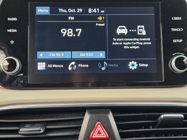 Certified 2023 Hyundai Santa Fe SE FWD image 10
