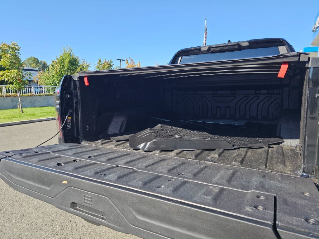 Used 2026 GMC Sierra EV Denali AWD/4WD image 18