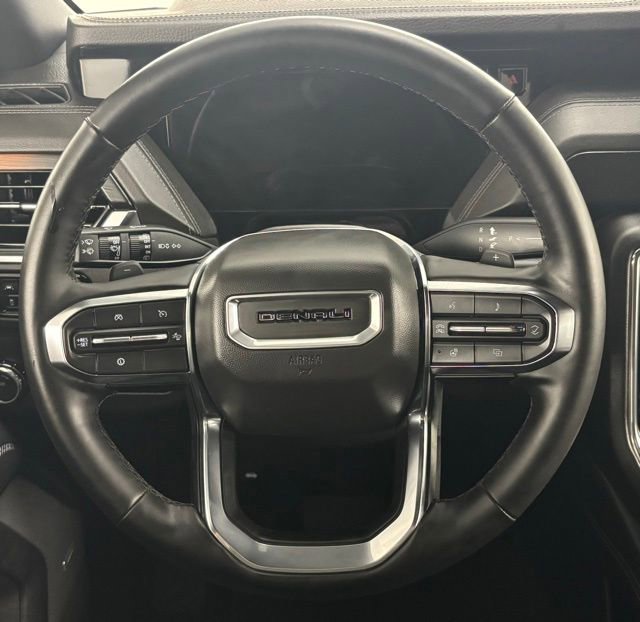 Used 2025 GMC Yukon Denali image 24