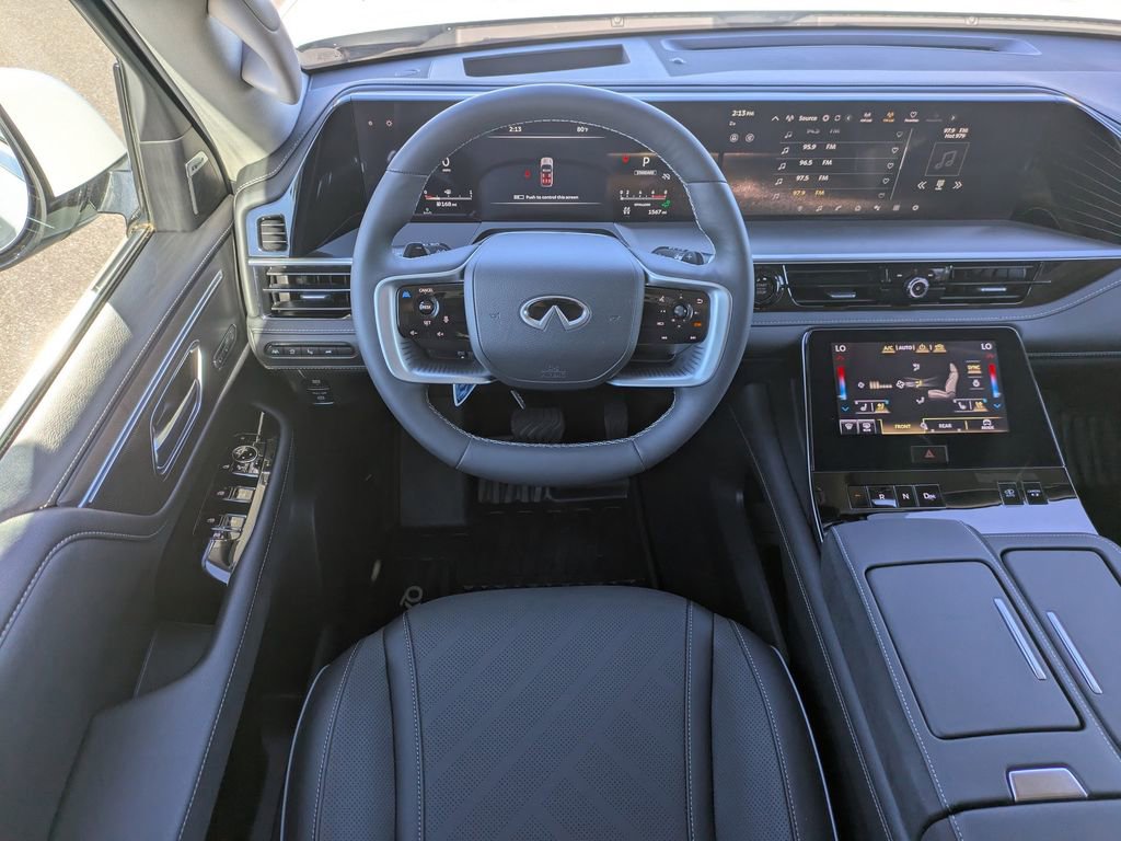 Used 2025 INFINITI QX80 Luxe image 18
