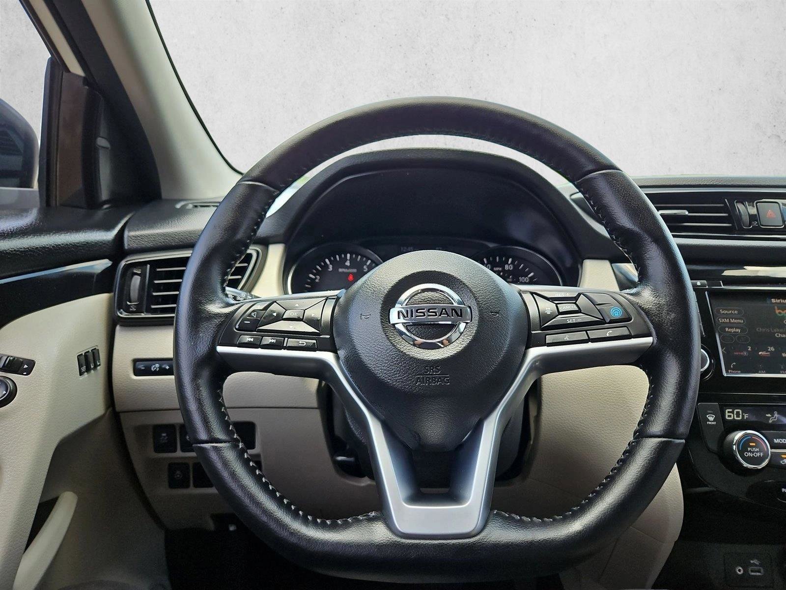 Used 2022 Nissan Rogue Sport SV w/ Technology Package FWD image 11