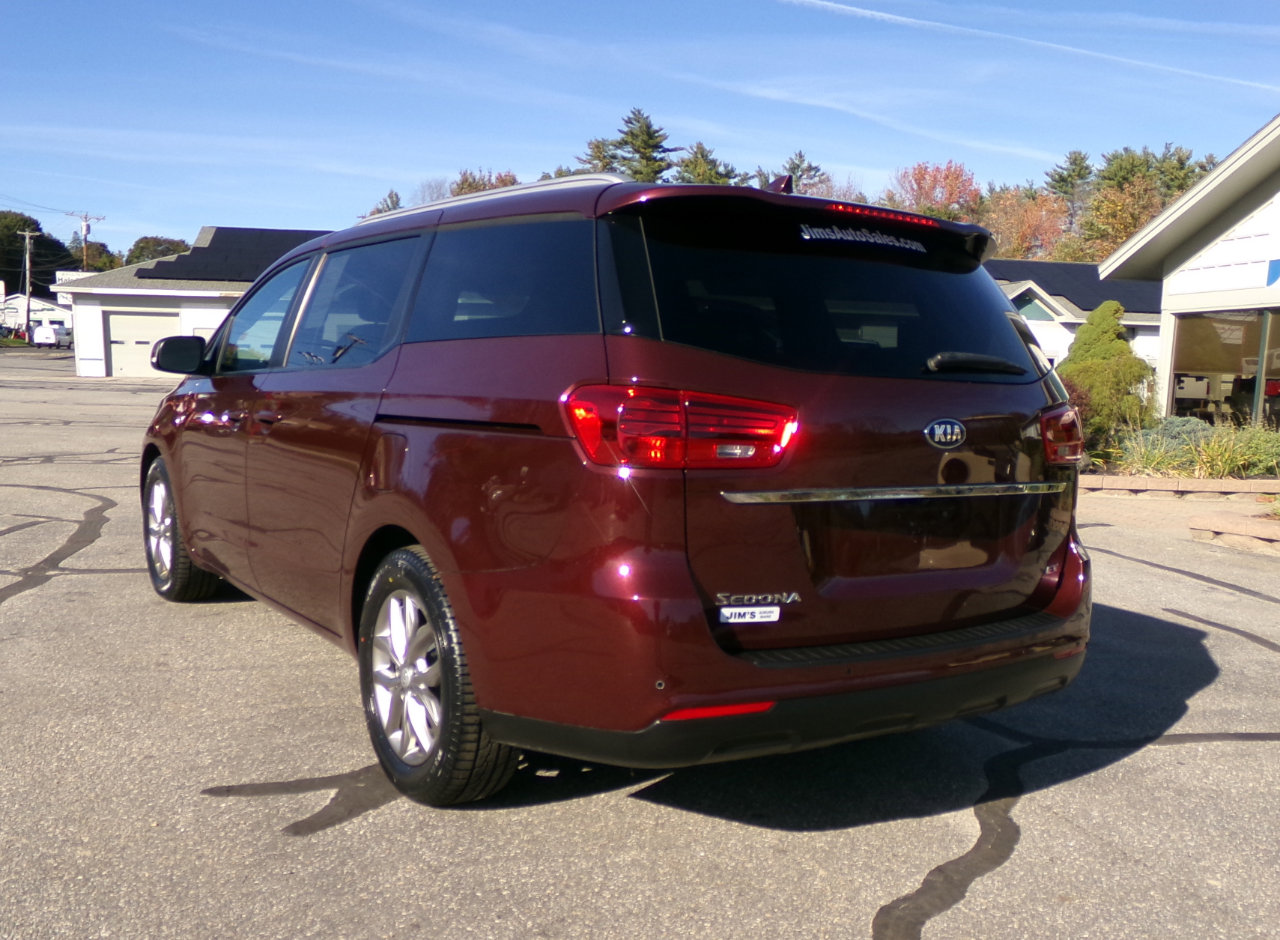Used 2020 Kia Sedona EX image 5
