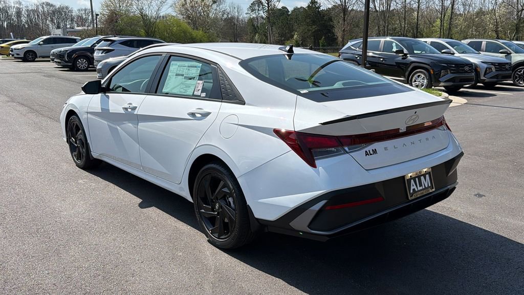 New 2026 Hyundai Elantra Sport image 7