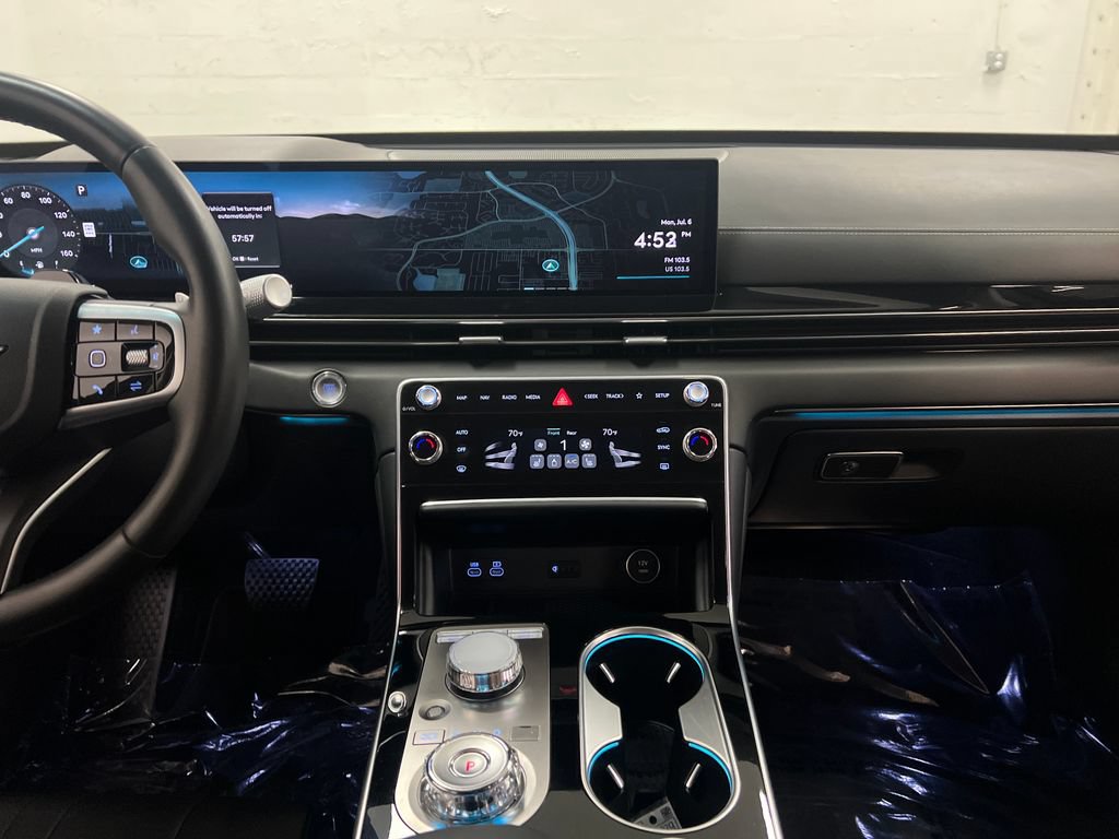 Used 2025 Genesis GV80 2.5T Standard AWD/4WD image 20