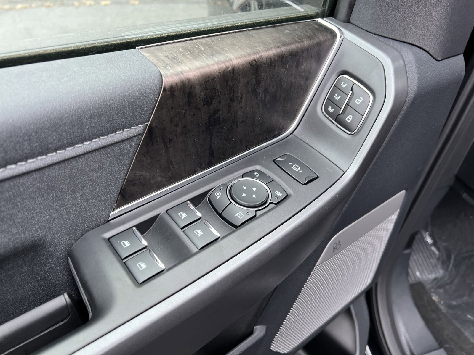 New 2026 Ford F350 Lariat w/ Tremor Off-Road Package image 15