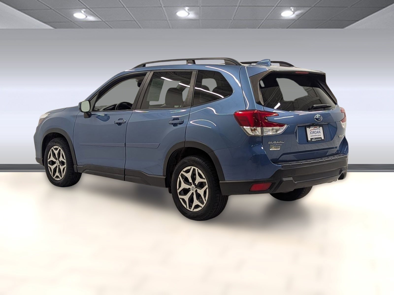 Used 2020 Subaru Forester Premium image 2