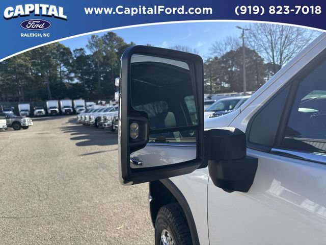 Used 2024 Chevrolet Silverado 2500 LTZ w/ LTZ Convenience Package image 12