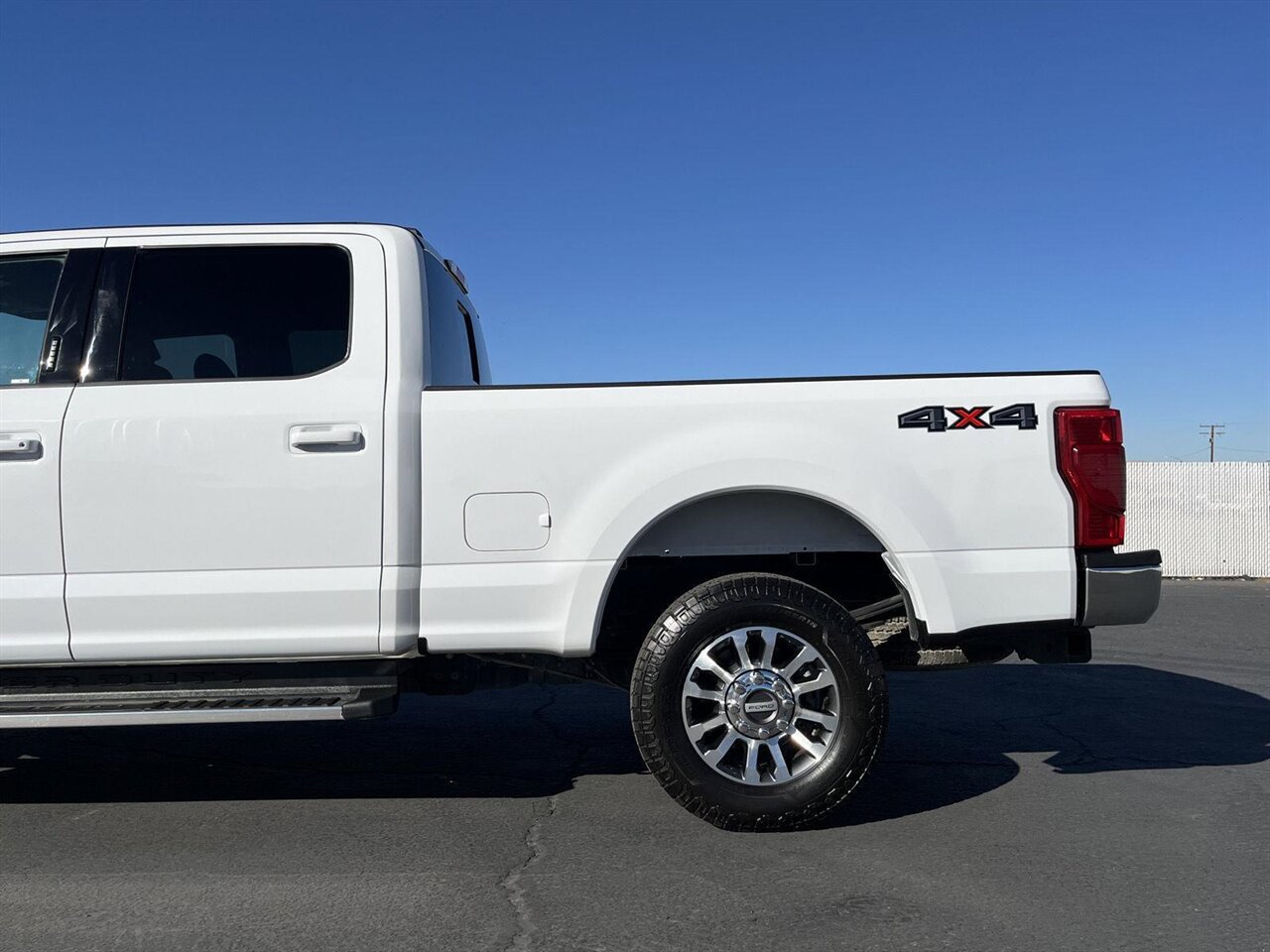 Used 2022 Ford F250 Lariat w/ Lariat Value Package image 4