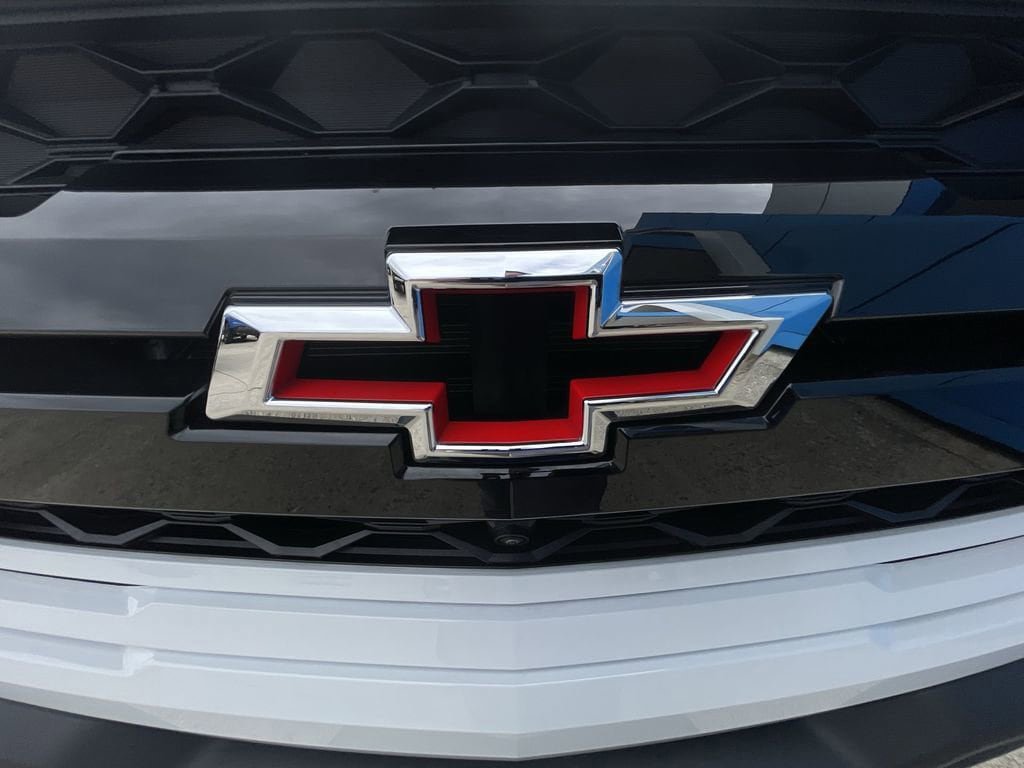 Used 2026 Chevrolet Colorado ZR2 w/ Technology Package image 31