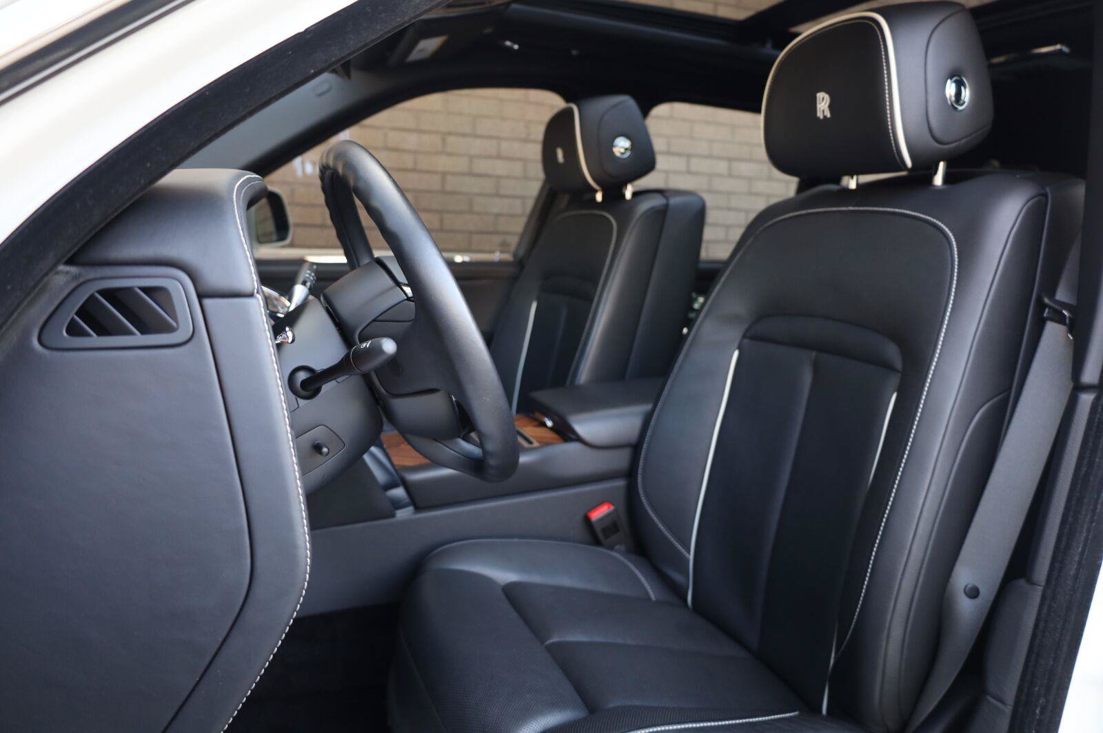 Used 2019 Rolls-Royce Cullinan AWD/4WD image 18