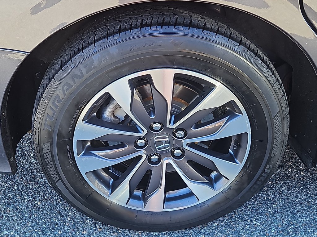 Certified 2024 Honda Odyssey EX-L image 9
