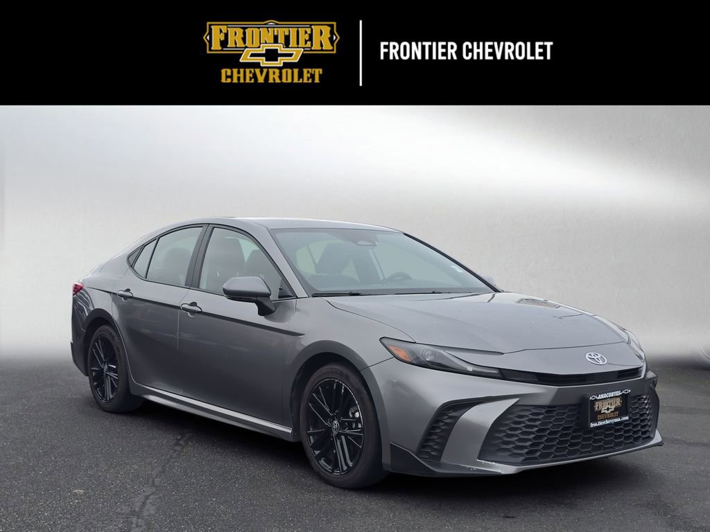 Used 2025 Toyota Camry SE